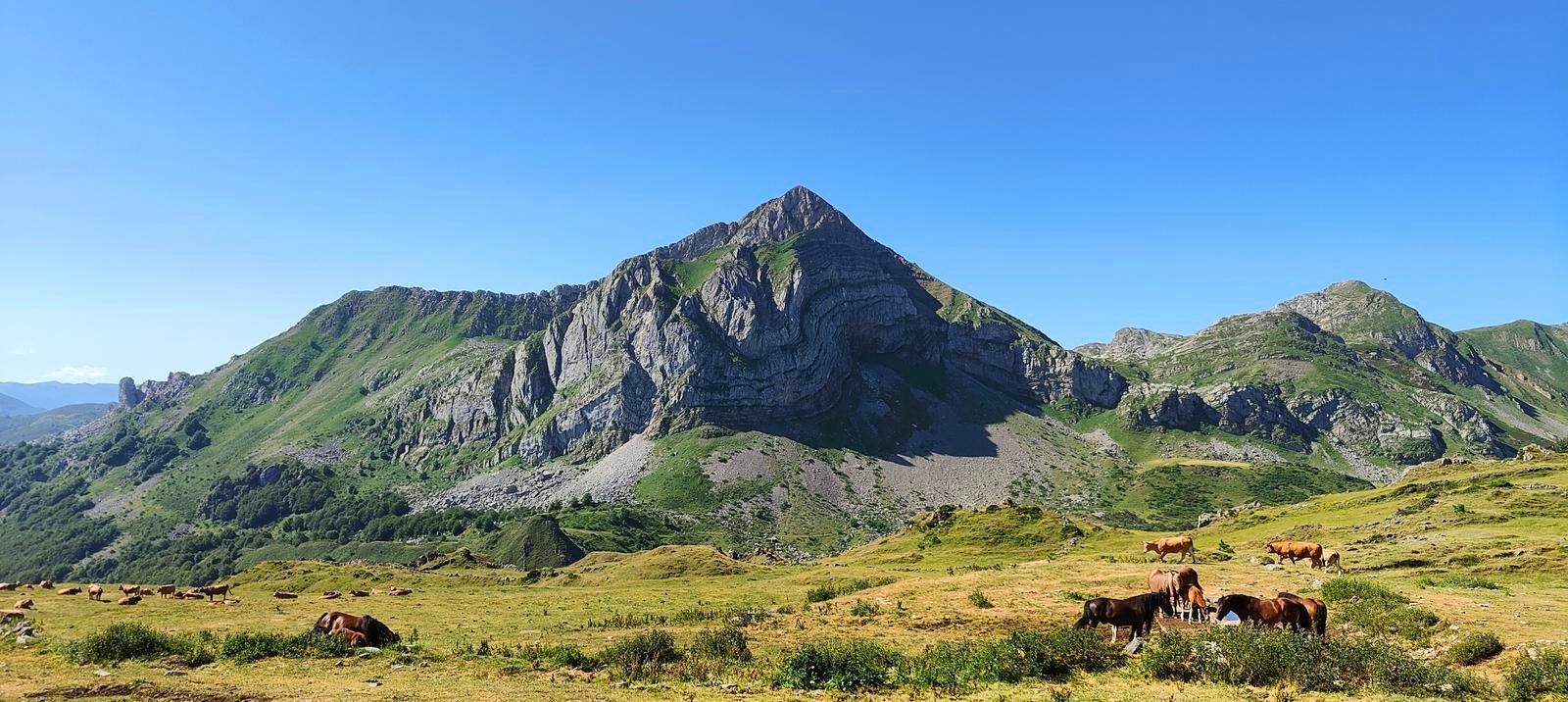 La Peral – PICO MOCOSO, 1.989 m – Villar de Vildas
